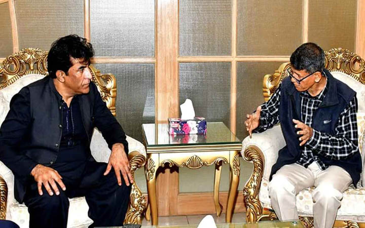 করাচি বিশ্ববিদ্যালয়ে বাংলা বিভাগ চালুর প্রস্তাব চবি উপাচার্যের